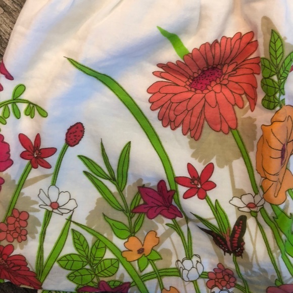 Old navy floral sundress - Picture 4 of 7